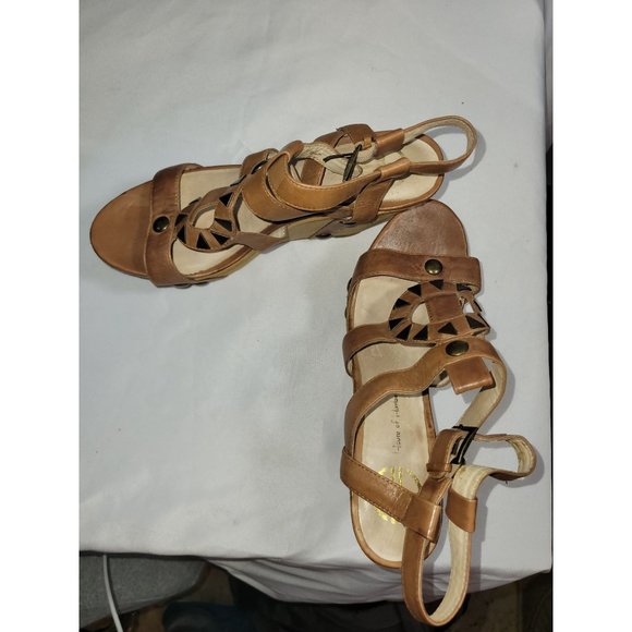 HOUSE OF HARLOW 1960 Vintage style Leather Wedge Heels Sandals Metal Buttons - Picture 2 of 7